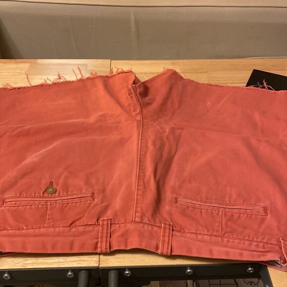 J CREW FACTORY Tattered edge 6” chino shorts - Picture 5 of 6